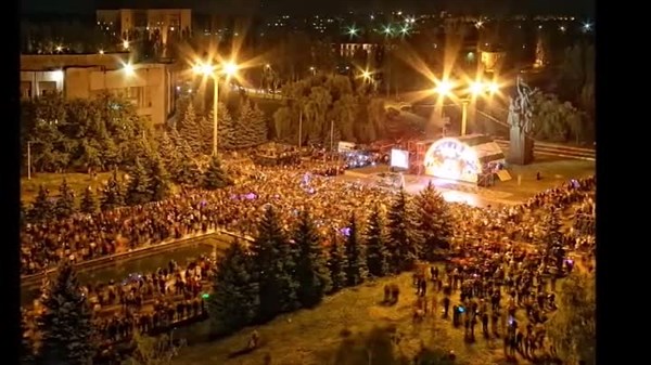 В Горловке на день города обещают салют, дискотеку и российского исполнителя Натана, которого горловчане не знают