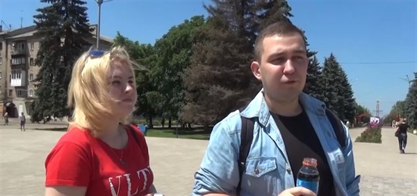 Жители Горловки о планах на лето: будут работать, отдыхать не за что