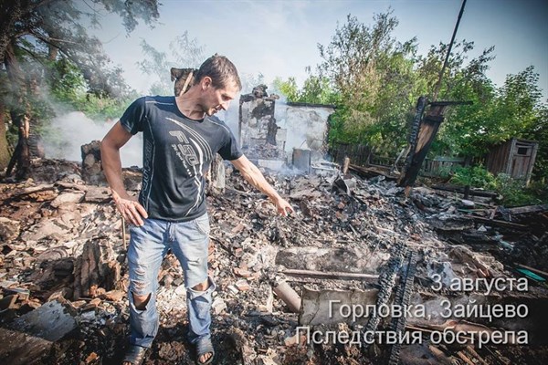 Взгляд на поселок Зайцево глазами людей, потерявших жилье: 30 фотографий после обстрела 