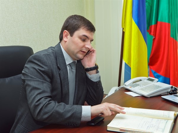 Мэр Горловки оттягивает с подписью заявления  Дмитрия Пиляева, не желающего работать начальником Калининской райадминистрации