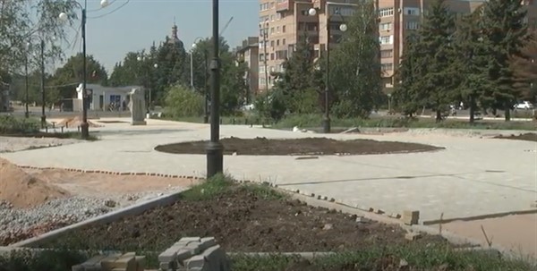 В Горловке показали ремонт бульвара Димитрова. Город прекрасен - считает местная жительница