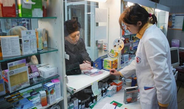 Суд над фармацевтами: в Горловке работники аптеки отпускали лекарства по рецептам с нарушениями 