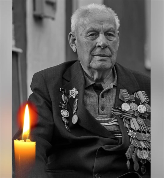 В Горловке ушел из жизни ветеран Второй Мировой войны Андрей Письменный. Он прожил сто лет 