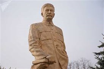 Нужен ли памятник Сталину в Донецке. Вот что думают местные жители