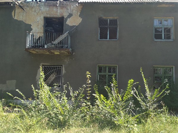 Здание Никитовского райотдела милиции в Горловке полностью развалилось