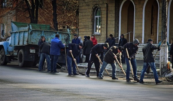 Как в Горловке субботник провели