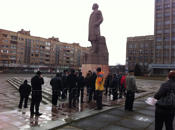 Воскресный протест в Горловке не удался: митинговать под руководством ранее судимого Александра Филиппова пришло всего 30 человек