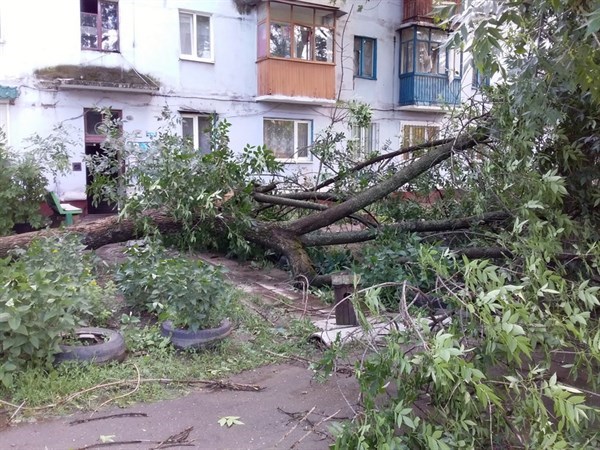 Власти от группировки "ДНР" в Горловке отказались выплачивать зарплату кровельщакам, приехавшим на помощь городу