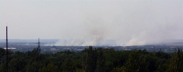 Наблюдения о военной Горловке: "Дороги жизни", горящие окраины и поражающие спокойствие остающихся в городе людей 