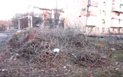 «Власти» Горловки  улицу Кирова превратили в свалку, но назвали этот процесс «уборкой придомовых территорий». Видео