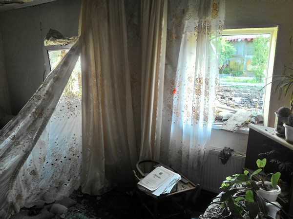 По данным боевиков "ДНР", в результате обстрела Горловки погибли три человека, в числе которых 11-летняя девочка (ДОПОЛНЕНО)