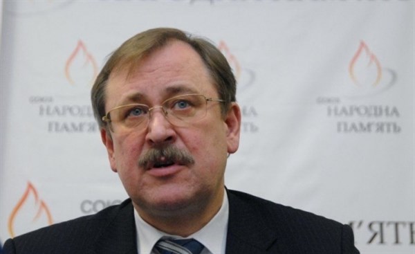 Александр Алипов стал главным в «республике» по коммунальным тарифам 