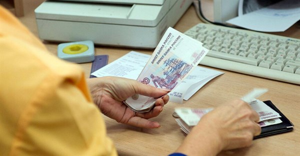 В самопровозглашенной "ДНР" собрались повысить оклад бюджетникам с первого января
