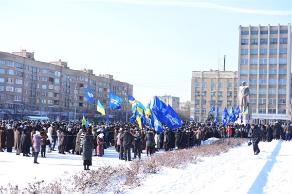 Горловская милиция насчитала на митинге в поддержку курса Виктора Януковича 7000 горожан 