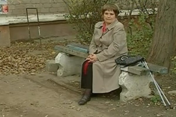Жительница Горловки обвиняет коммунальщиков в смерти мужа. Суд переносили 20 раз (видеосюжет на телеканале "Интер")