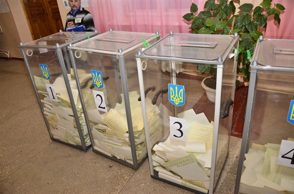День выборов с Gorlovka.ua: данные первых экзит-поллов