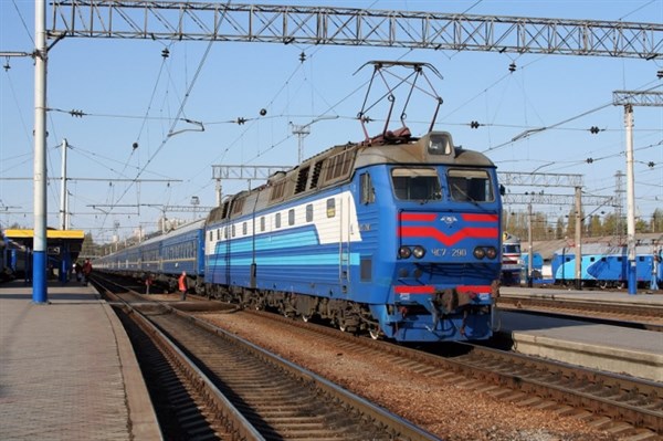 Поезда «Укрзалізниці» в Горловку ходить не будут, но приостановка будет временной