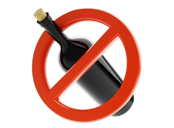 Трезвые праздники: в День Победы и выходные в Горловке будет запрещена продажа алкоголя