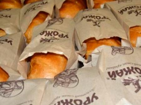 Областные власти обвиняют холдинг пекарей, в состав которого входит Горловский хлебозавод, в попытке шантажа и саботаже