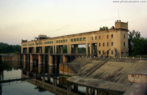 Сотрудники «Воды Донбасса» выезжали на ремонт канала в Майорск, но ремонтная группа попала под интенсивный обстрел