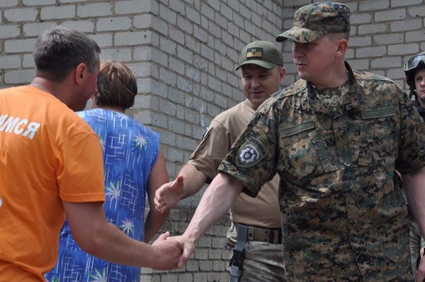 «Не бросайте нас»: главный полицейский Донецкой области поделился впечатлениями от посещения поселка Зайцево 