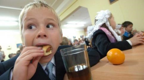 Кто выиграл тендер на поставку питания в горловские школы? Цена вопроса – почти 3,5 миллиона гривен