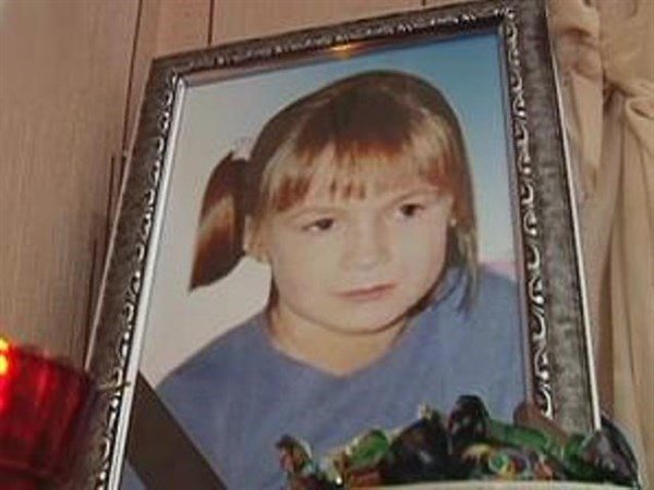 У экспертов спросили, мог ли «харцызский маньяк», которого ищут 10 лет,  совершить  изнасилование и убийство 9-летней Мирославы Дворянской в Горловке