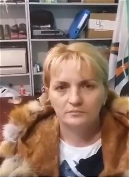 В Горловке просит помощи жена погибшего боевика "ДНР". У нее нет денег на больницу и тонометр
