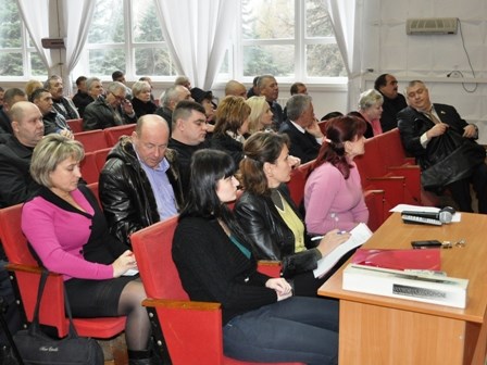 Выразили поддержку курсу президента: горловские депутаты призвали Виктора Януковича не допустить раскола гражданского общества 