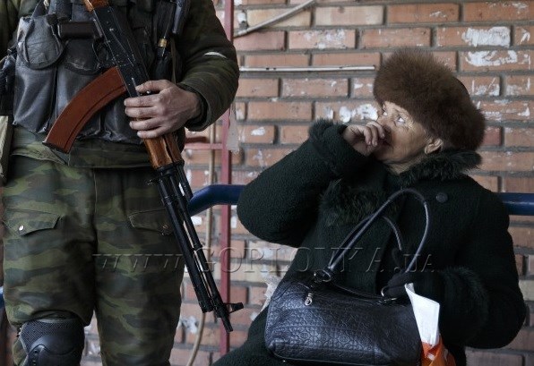 Наемников из незаконной "ДНР" подозревают в краже магазинов, которые совершаются в комендантский час