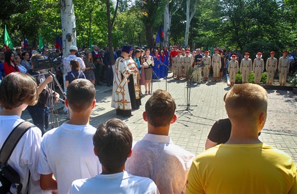 В Горловке почтили память погибших горожан 27 июля 2014 года