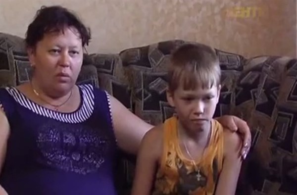 Мать третьеклассника из Горловки: "Сына затравили в школе из-за моего отказа платить"
