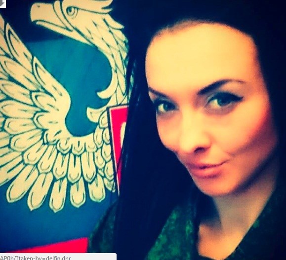 "Я обычная девушка из Горловка ДНР. Несмотря на войну мы пытаемся жить" - ополченка показала, как ей это удается 