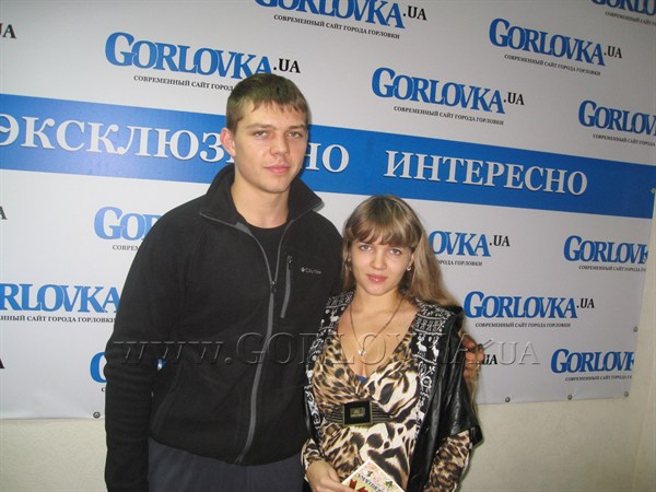 Они «уводили» своих будущих жен  у друзей и знакомились в спортзале: Gorlovka.ua наградила победителей «Осеннего свадебного марафона»