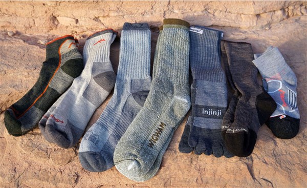Особливості та поради по вибору шкарпеток