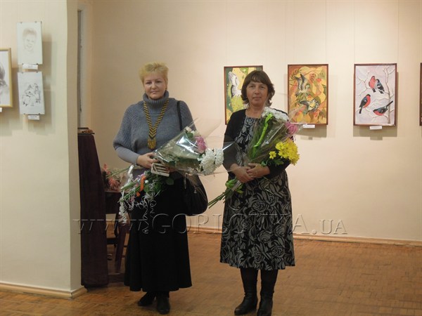 Сегодня – День художника: в музее открылись выставки горловских художниц Татьяны Ливановой и Ирины Лозовой