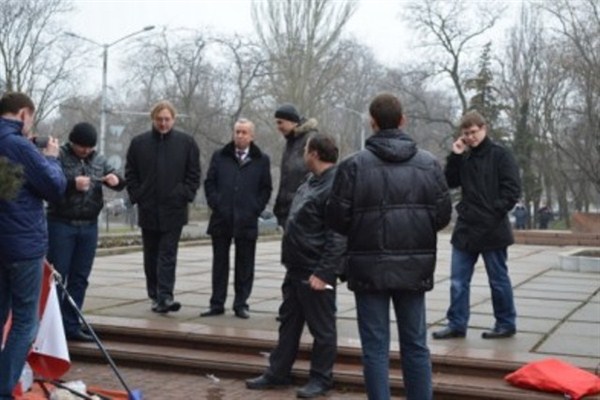 "Ударовцы" Кличка планируют спросить с мэра Горловки за ужасное состояние дорог