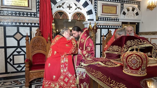 Все духовенство Донецкой епархии посетило Горловку