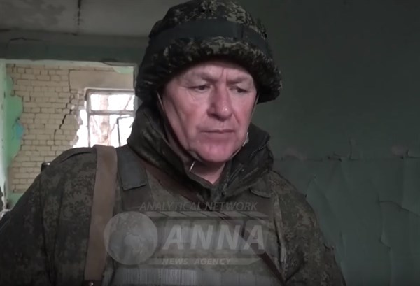 Боевик "ДНР", находящийся под Горловкой рассказывает, что военнослужащие ВСУ стягивают технику под Зайцево