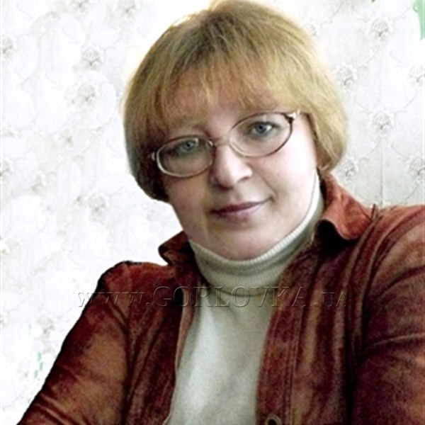 Юбиляр дня: как 20 лет назад Ирина Шевченко взорвала горловскую журналистику, а затем придумала детскую газету (4 интересных эпизода из ее жизни) 