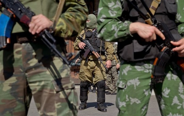 Горловка вновь слышит выстрелы: вооруженные боевики вернулись на свои позиции на Бессарабке
