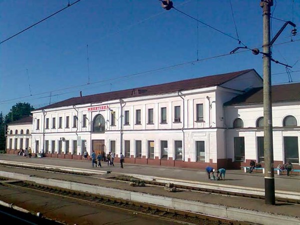 В Горловке власти "ДНР" намерены закрыть железнодорожную станцию Никитовка. Сотрудники в ужасе