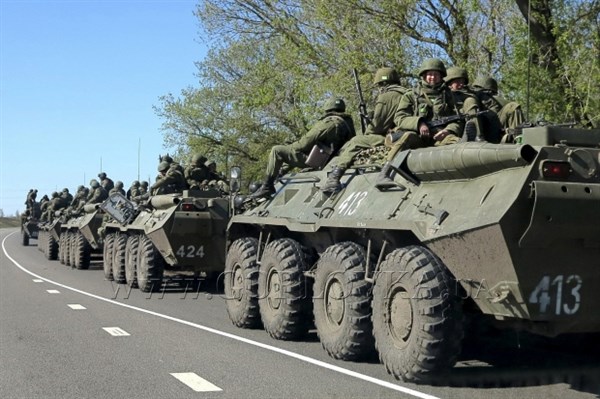 Военный эксперт: противник перебрасывает силу и технику в район Горловки-Донецка-Макеевки