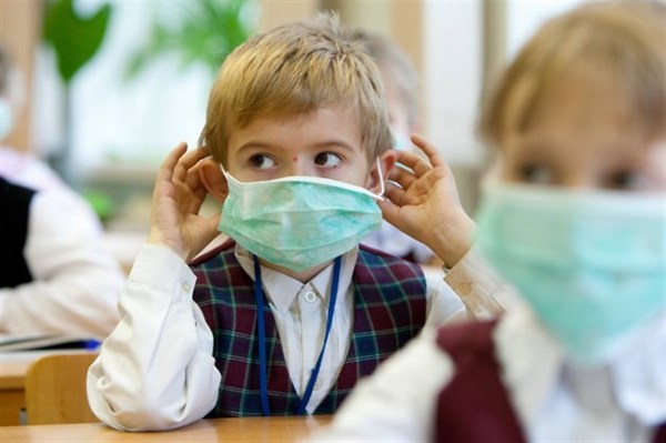 Горловку неделю атакует грипп: школьникам продлили зимние каникулы 