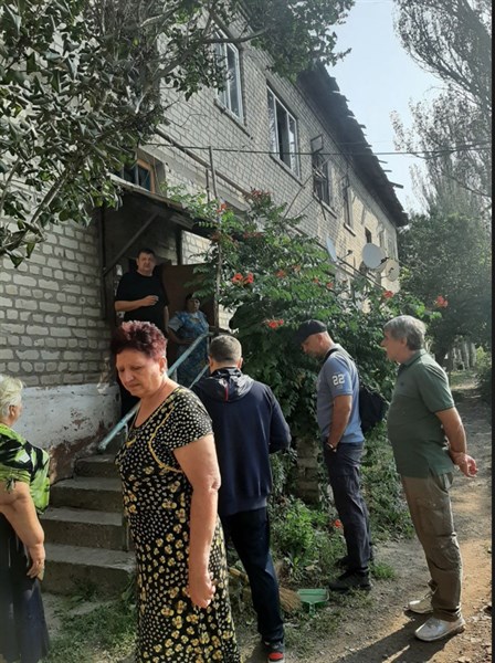 В горловском поселке Гольмовский 14 многоквартирных домов пострадали из-за обстрела 