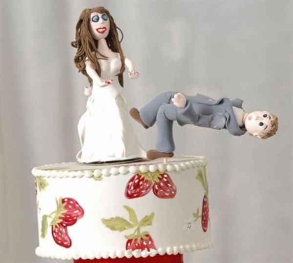 «Развод и девичья фамилия»: спустя месяц после пышных свадеб горловчане подают на развод