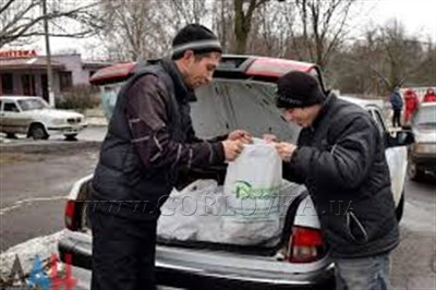 Для жителей Центрально-Городского района Горловки начата выдача гуманитарной помощи