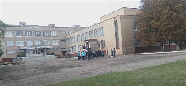 В Горловке - очереди за бесплатной водой. Ее выдают по 5 литров "по прописке"