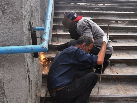  «Металлисты» уже трижды разукомплектовывали ценные детали в подземном переходе на площади Кирова 