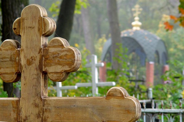 «В Горловке процветает торговля адресами умерших  и местами под захоронение на городских кладбищах», - признаются предприниматели-ритуальщики 
